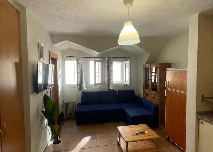 Apartamento 1 Dormitorio, Edf Artyffal Zona Media